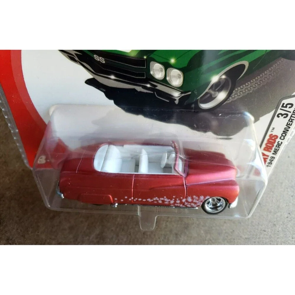 VTG 2005 Hot Wheels 1949 MERC CONVERTIBLE RED Holiday Rods 3/5 1:64 Chrome RRMAG